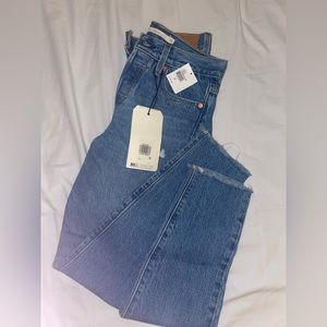 Levi’s wedgie denim high rise medium blue tapered leg